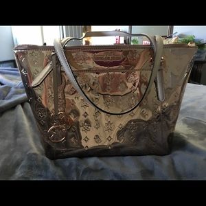 Michael kors purse and wallet set